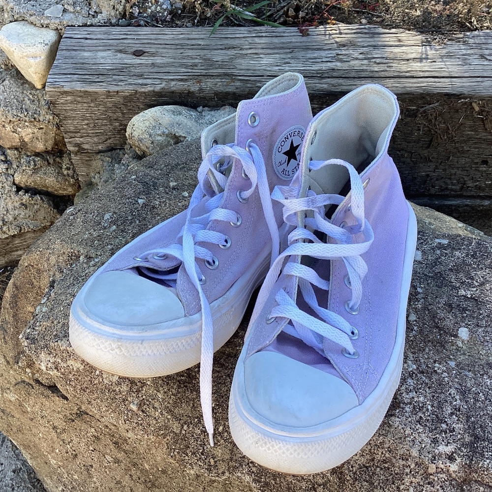 Converse Chuck Taylor Platform Women’s 9